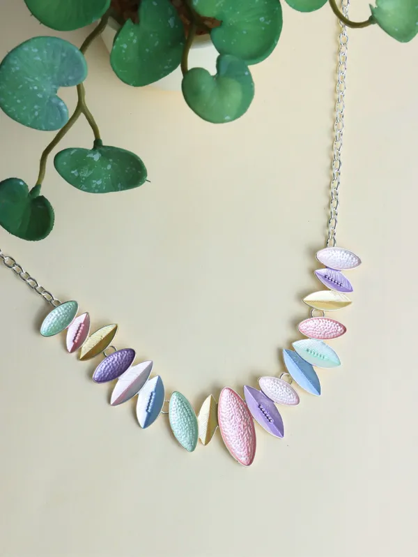 Westlook_Pastel_Multi_Color_Flora_Necklace
